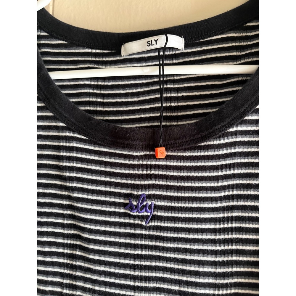 SLY Striped Baby Tee Black White Scoop Neck Embroidered Logo 030GSR90-4290 Free - Picture 2 of 3